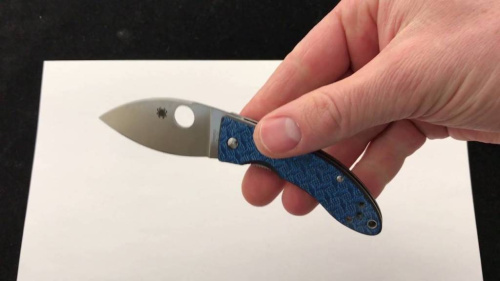Складной нож Spyderco Lil' Lum Blue Nishijin - 205GFBLP фото 9